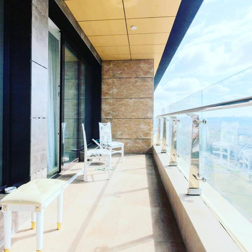 1 Room 60M2 Center Of Obolon Near River Side. With Terrace. 22 Floor كييف المظهر الخارجي الصورة